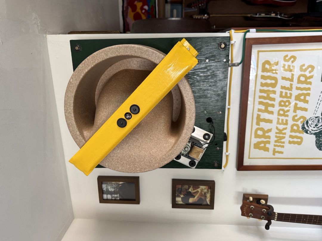 The Leslie rotary speaker