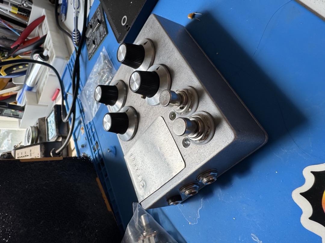 Eleanor's internal wiring